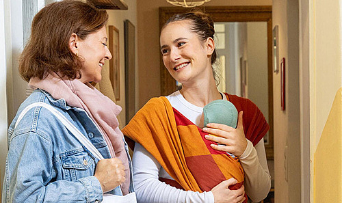 Willkommensbesuche sind ein Angebot für Familien mit Neugeborenen.