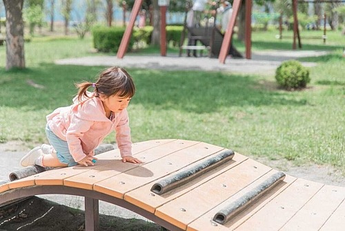 Tipps und Ideen: Bewegung für Babys und Kleinkinder