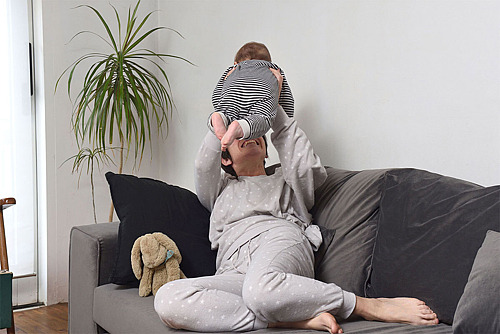 Spiele für Babys und Kleinkinder